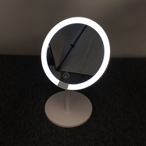 Dwustronne lusterko na biurko Okrągłe lustro LED